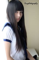 班长让我揉她🐻脱她衣服作文：一场意外事件背后的班级凝聚力升华_: 观察微妙变化，难道未来不值得期待？