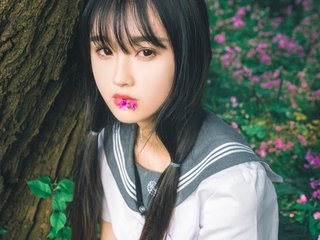 学生跪床❌❌被🌿网站，学校家长联手帮其走出网络陷阱_: 暗藏真相的报告，未来会成为盲点吗？